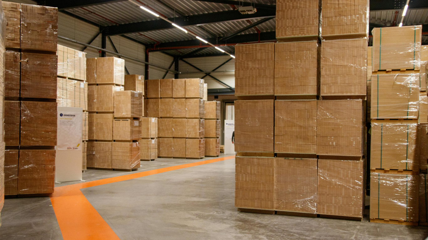 Logistics (1)